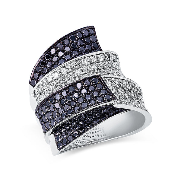 Ring 18 kt WG. Fassung teils schwarz rhodinie