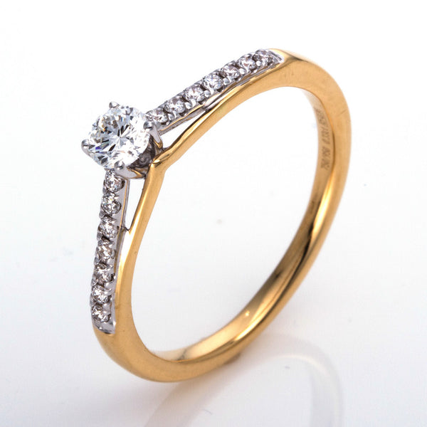 Ring 4er-Krappe 18 kt WG+GG+PT95